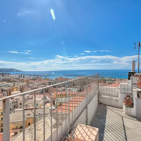 La Terrazza Del Nonno - Happy アパート サンレモ